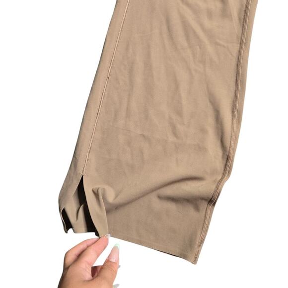 Athleta Transcend Stash Crop Straight Leg Pants Size: 2X - Picture 5 of 7